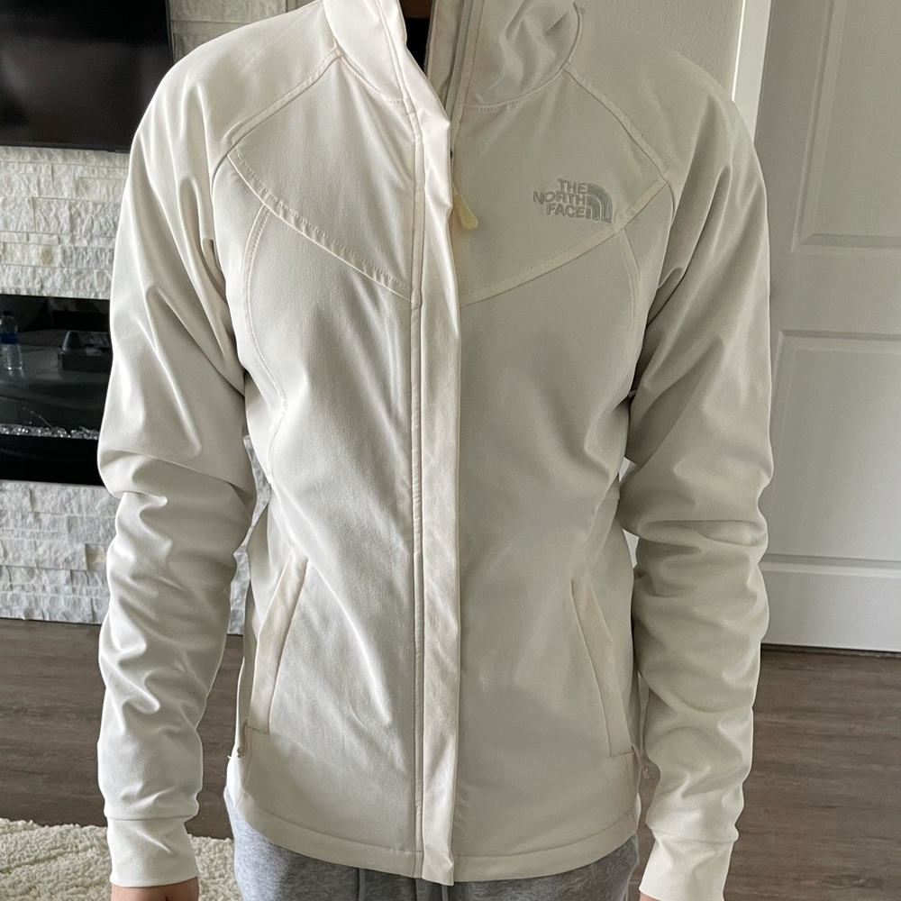 North face jacket - Picture 12 of 12